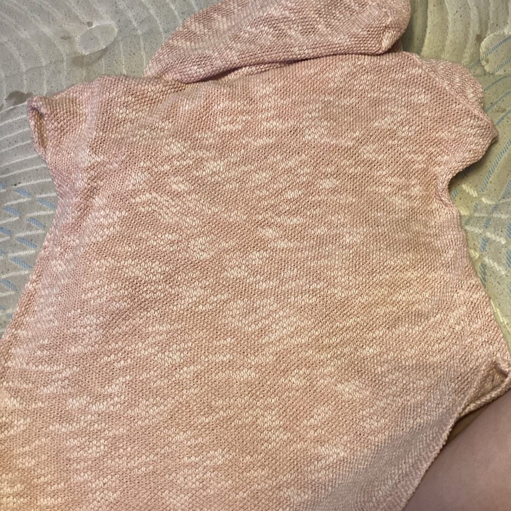 Size small - Picture 2 of 2